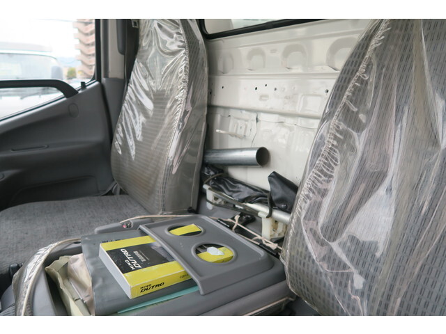 日野デュトロアルミバン小型（2t・3t）[写真39]