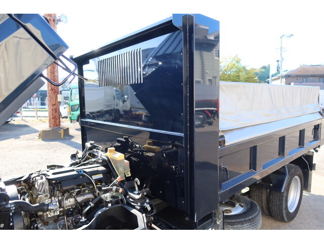 三菱ふそうキャンターダンプ小型（2t・3t）[写真19]