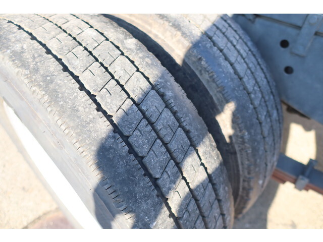 いすゞエルフローダーダンプ小型（2t・3t）[写真25]