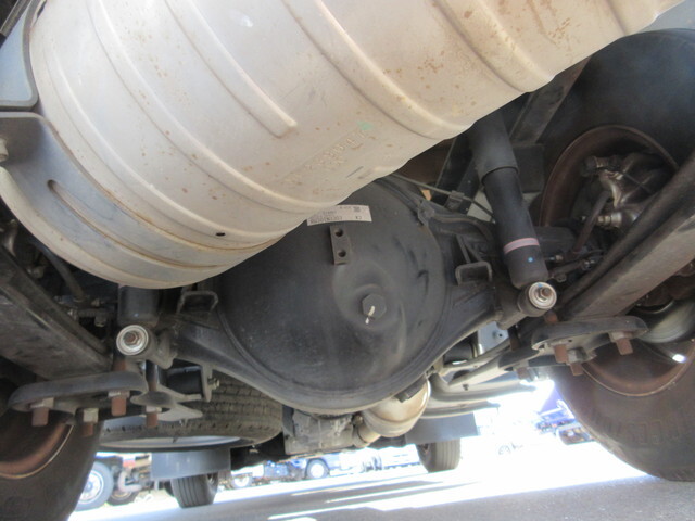 三菱ふそうキャンター平ボディ小型（2t・3t）[写真10]