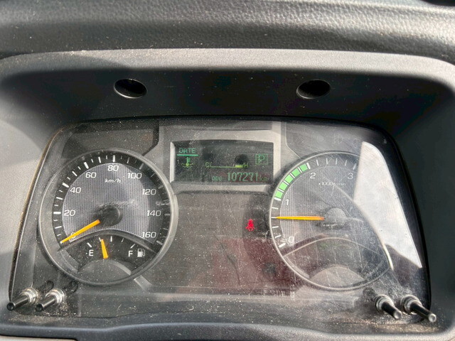 三菱ふそうキャンターアルミバン小型（2t・3t）[写真22]