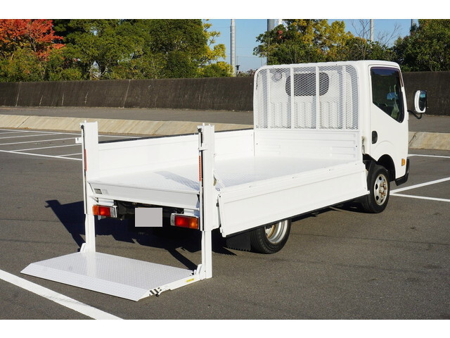 日産アトラス平ボディ小型（2t・3t）[写真03]