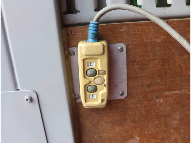 いすゞエルフパネルバン小型（2t・3t）[写真16]