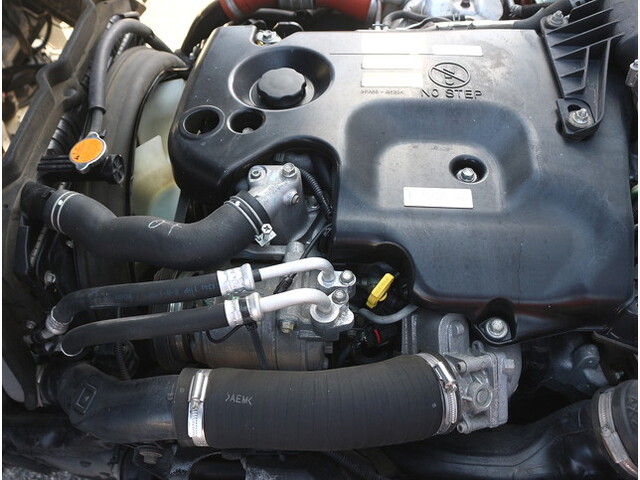 いすゞエルフパネルバン小型（2t・3t）[写真30]