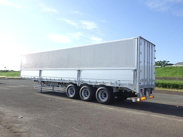 日本トレクスその他の車種ウイングトレーラー大型（10t）[写真02]