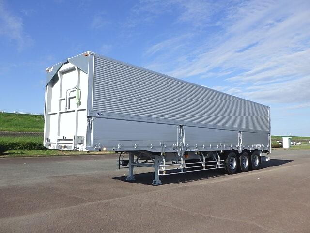 日本トレクスその他の車種ウイングトレーラー大型（10t）[写真05]