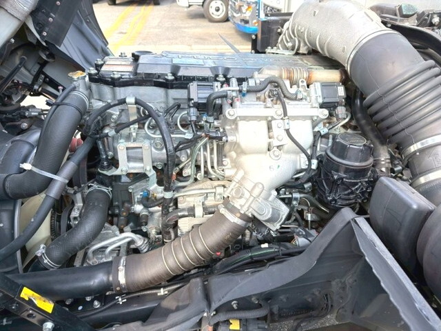 三菱ふそうファイターアルミブロック増トン（6t・8t）[写真11]