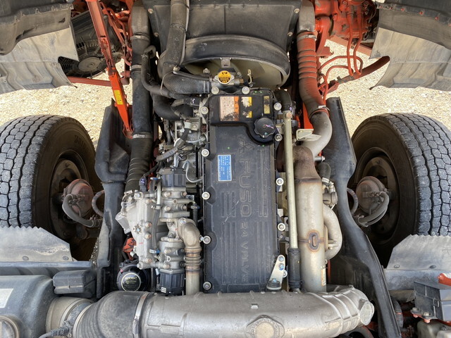 三菱ふそうファイター平ボディ増トン（6t・8t）[写真25]