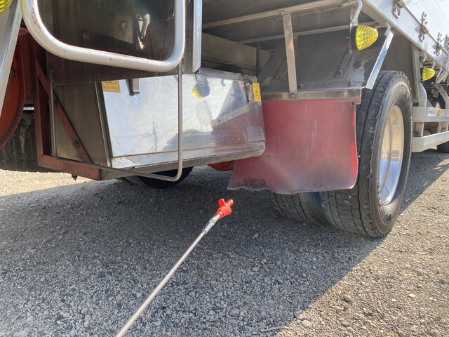 三菱ふそうファイター平ボディ増トン（6t・8t）[写真34]