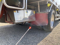 三菱ふそうファイター平ボディ増トン（6t・8t）[写真35]