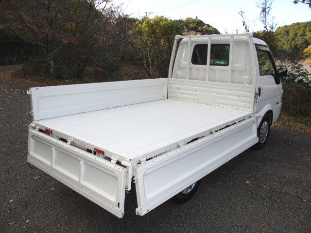 マツダボンゴ平ボディ小型（2t・3t）[写真32]