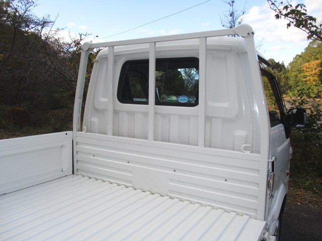 マツダボンゴ平ボディ小型（2t・3t）[写真33]