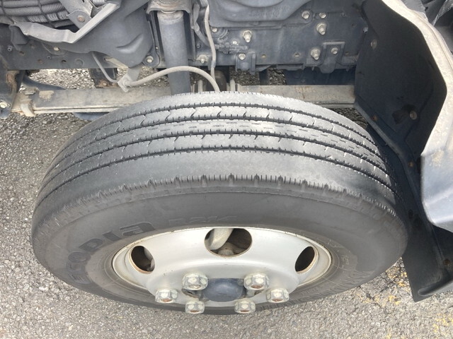 日野デュトロ冷凍車（冷蔵車）小型（2t・3t）[写真08]