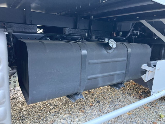 日野デュトロアルミバン小型（2t・3t）[写真21]