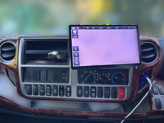 日野デュトロアルミバン小型（2t・3t）[写真35]