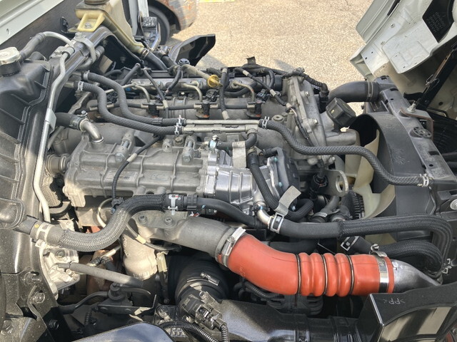 三菱ふそうキャンターアルミブロック小型（2t・3t）[写真20]