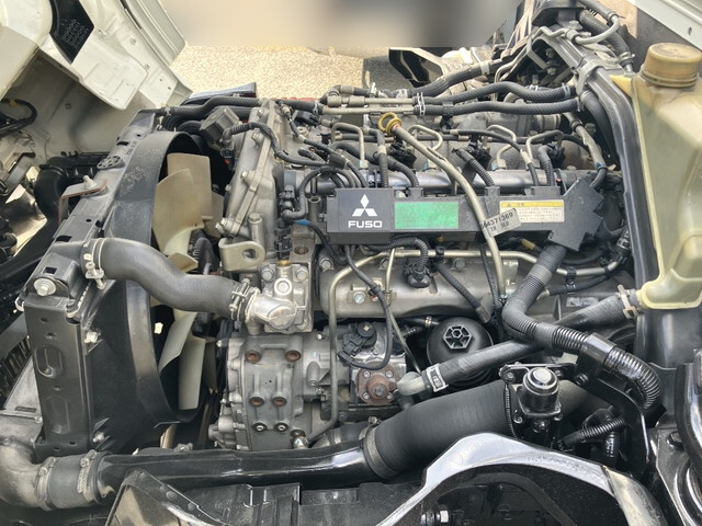 三菱ふそうキャンターアルミブロック小型（2t・3t）[写真21]