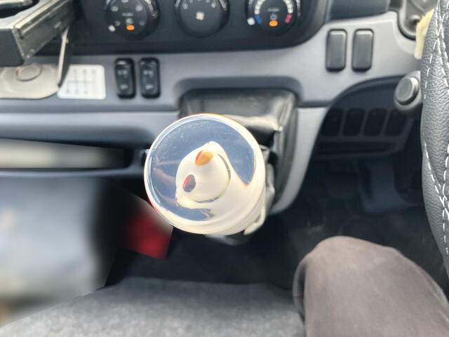 三菱ふそうキャンターアルミブロック小型（2t・3t）[写真35]