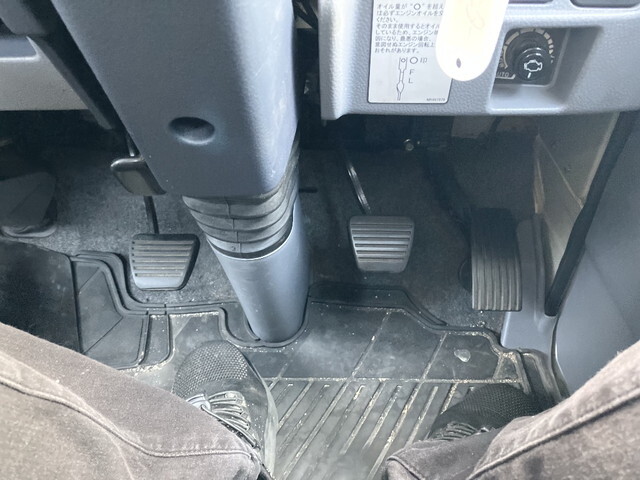 三菱ふそうキャンターアルミブロック小型（2t・3t）[写真36]