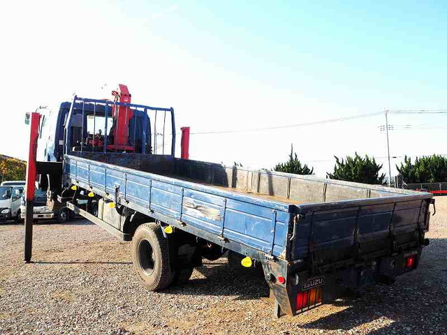 いすゞフォワードセルフクレーン4段中型（4t）[写真02]