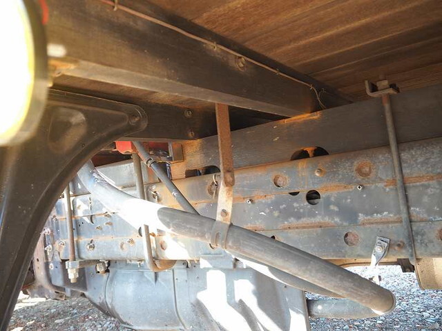 いすゞフォワードセルフクレーン4段中型（4t）[写真27]