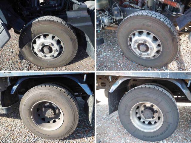 いすゞフォワードセルフクレーン4段中型（4t）[写真29]