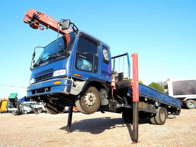 いすゞフォワードセルフクレーン4段中型（4t）[写真03]