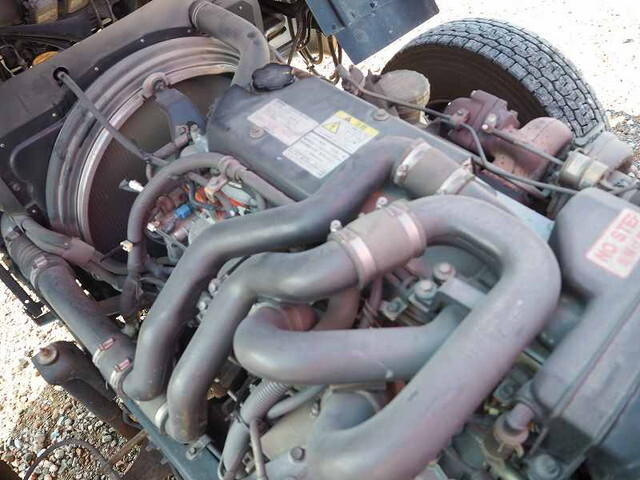 いすゞフォワードセルフクレーン4段中型（4t）[写真31]