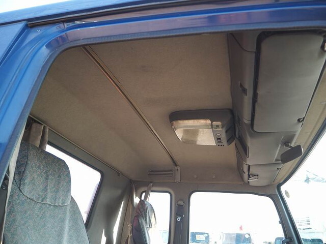 いすゞフォワードセルフクレーン4段中型（4t）[写真35]