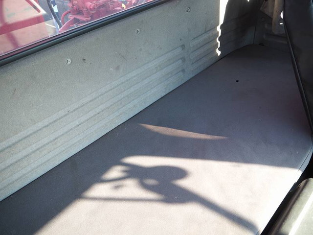 いすゞフォワードセルフクレーン4段中型（4t）[写真36]