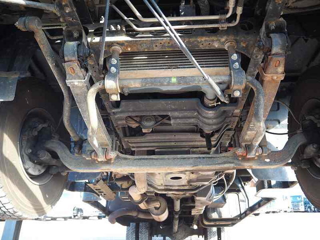 いすゞフォワードセルフクレーン4段中型（4t）[写真08]