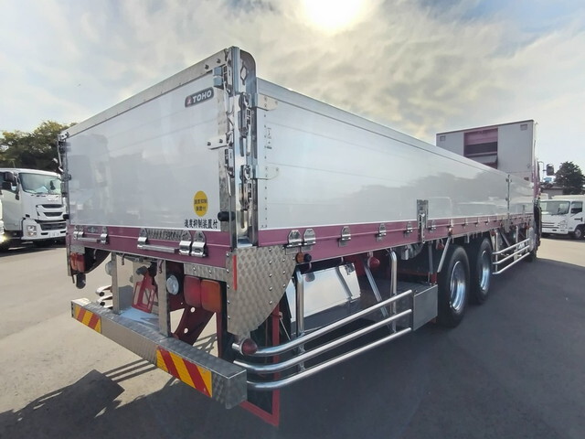 日野プロフィアアルミブロック大型（10t）[写真04]