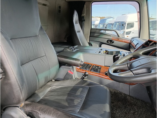 三菱ふそうスーパーグレート深ダンプ（土砂禁ダンプ）大型（10t）[写真21]