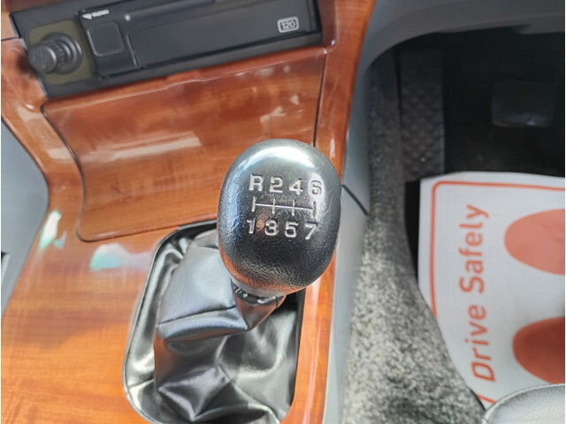 三菱ふそうスーパーグレート深ダンプ（土砂禁ダンプ）大型（10t）[写真24]