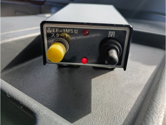 三菱ふそうスーパーグレート深ダンプ（土砂禁ダンプ）大型（10t）[写真26]