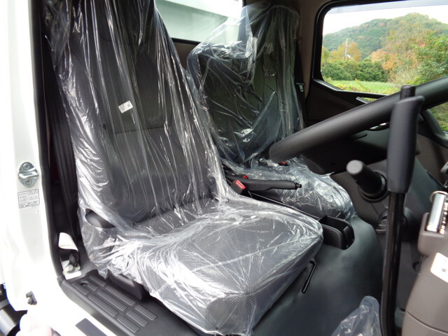 三菱ふそうキャンター深ダンプ（土砂禁ダンプ）小型（2t・3t）[写真23]