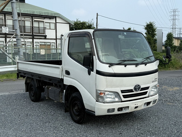 トヨタダイナ平ボディ2008年(平成20年)ADF-KDY281