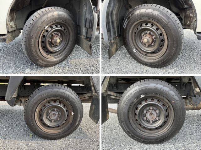 トヨタダイナ平ボディ小型（2t・3t）[写真24]