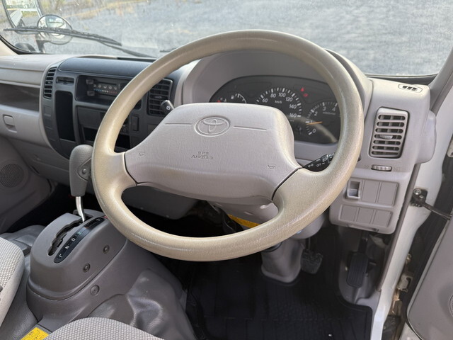 トヨタダイナ平ボディ小型（2t・3t）[写真29]