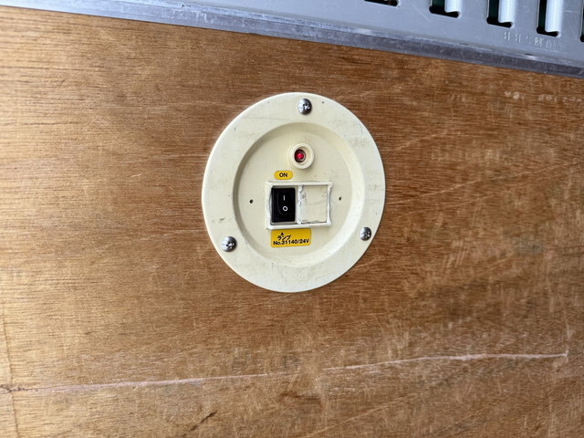 いすゞエルフアルミバン小型（2t・3t）[写真14]