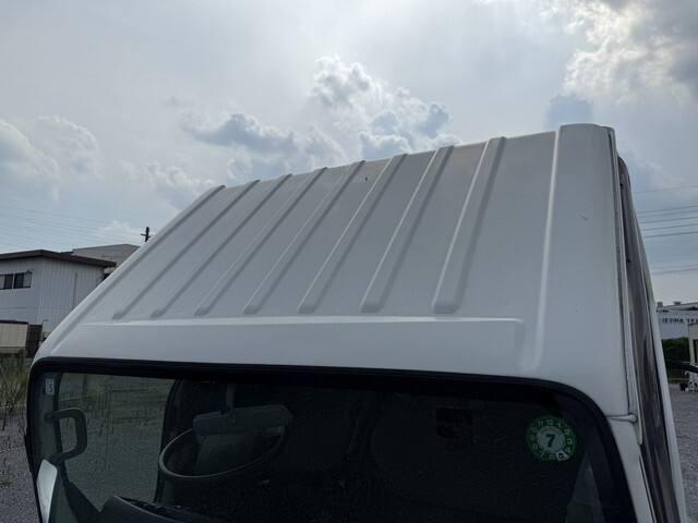 いすゞエルフ平ボディ小型（2t・3t）[写真15]