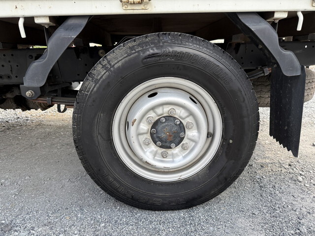 いすゞエルフ平ボディ小型（2t・3t）[写真26]