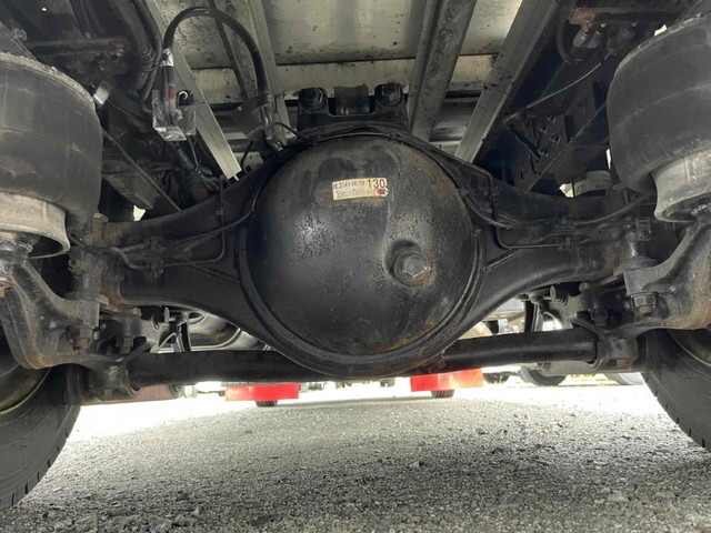 いすゞフォワードアルミウイング中型（4t）[写真17]