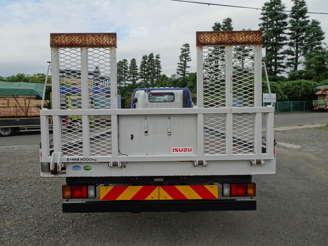 いすゞエルフセーフティローダー小型（2t・3t）[写真10]