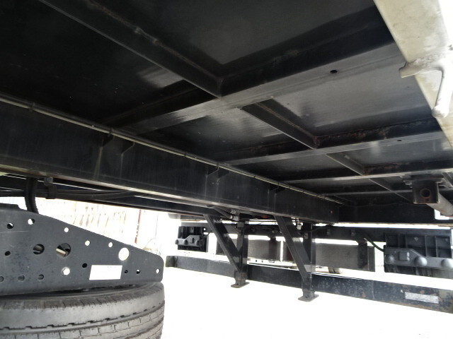 いすゞエルフセーフティローダー小型（2t・3t）[写真18]