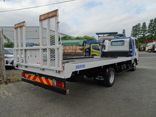 いすゞエルフセーフティローダー小型（2t・3t）[写真02]