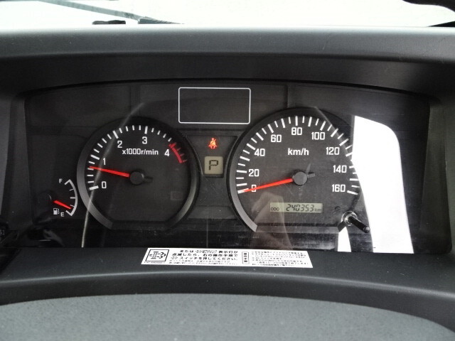 いすゞエルフセーフティローダー小型（2t・3t）[写真30]