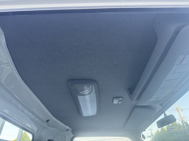 いすゞエルフクレーン4段小型（2t・3t）[写真18]