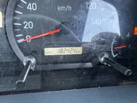 いすゞエルフクレーン4段小型（2t・3t）[写真20]