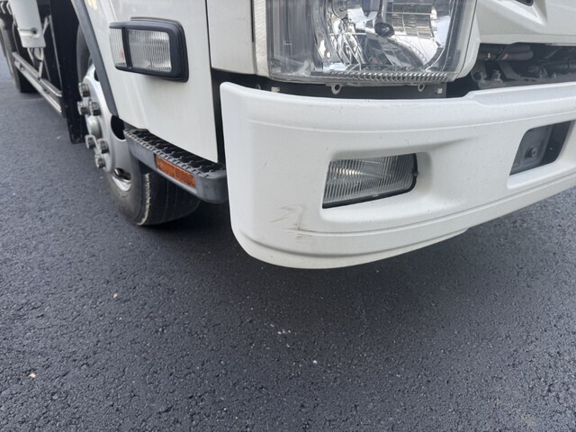 いすゞエルフクレーン4段小型（2t・3t）[写真31]